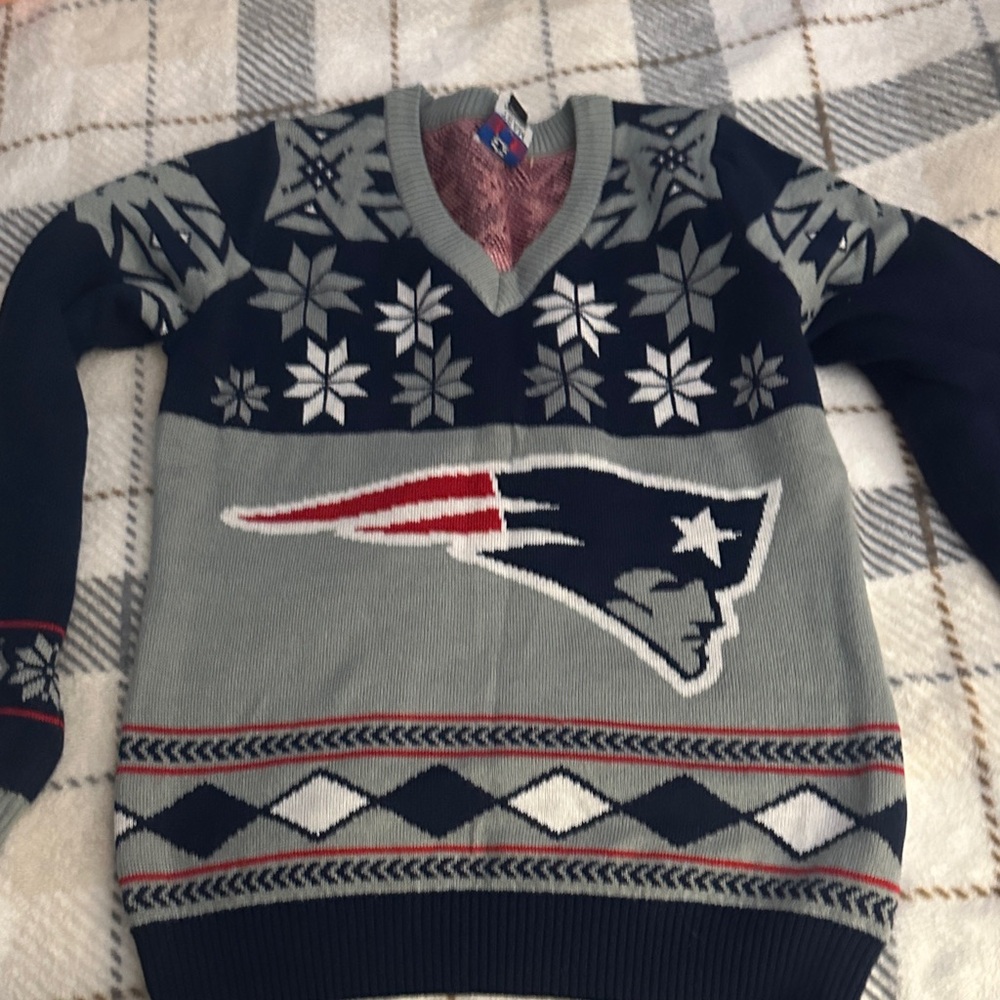 Patriots Navy and Gray V-Neck Sweater